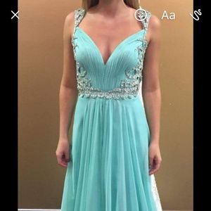 MacDuggal Mint Chiffon Gown sz4 NWT one of a kind